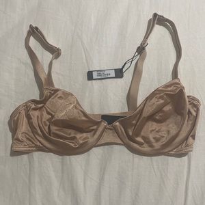 Skims underwire bra